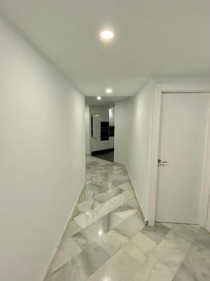 Luxury Three Bedroom Apartment At Estepona Exterior photo